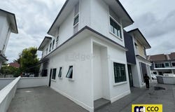 Panorama lapangan camellia, Ipoh, Perak 31650
