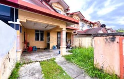 Jalan Uranus, Subang, Selangor 40150