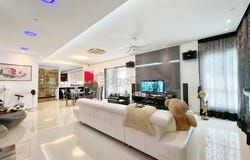 Jalan Hijauan Residence, Batu 9, Batu 9th Cheras, Selangor 43200