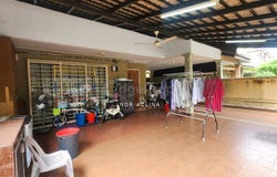 Persiaran E1/1, Sungai Buloh, Selangor 47000