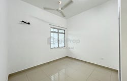 Jalan FLora, Telok Panglima Garang, Selangor 42500