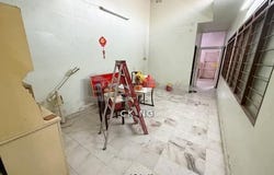 Jalan Emas; Jalan Besi, Klang, Selangor 41100