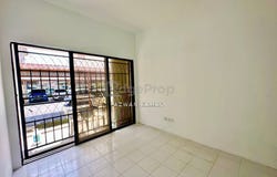 Jalan Batu Unjur 9, Taman Bayu Perdana, Klang, Selangor 41200