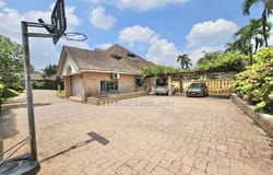 Jalan Bukit Impiana, Kajang, Selangor 43000