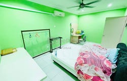 Jalan Pulau Lumut, Shah Alam, Selangor 40170