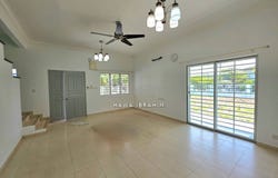 Off Jalan Bangi Lama, Semenyih, Selangor 43500