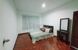 Taman Equine, Seri Kembangan, Selangor 43300