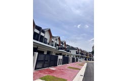 Puchong, Selangor 47100