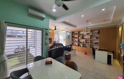 Jalan D'Alpinia 1 - 7, Puchong South, Selangor 47120