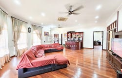 Jalan Warisan Mulia 4/1, Kota Warisan, Sepang, Selangor 43900