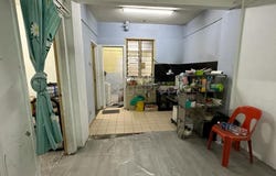 Jalan Taman Kinrara 4/5, Bandar Kinrara Puchong, Selangor 47100
