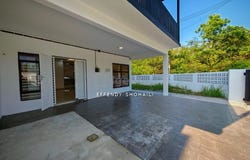 Persiaran Tasik, Bandar Country Homes, Selangor 48000