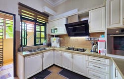 Jalan Warisan Indah, Sepang, Selangor 43900