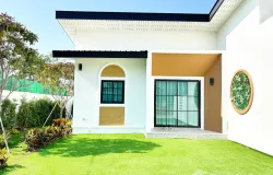 Rural Road 2004, Thap Tai, Hua Hin, Prachuap Khiri Khan, 77110 Thailand, Hua Hin, 