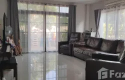 Muban Kunlaphan Ville Rd, Ban Waen, Hang Dong, Chiang Mai 50230, THA, Ban Waen, Chiang Mai