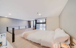 Chaturathit Road, Mak Kasan, Ratchathewi, Bangkok, 10400 Thailand, Ratchathewi, 