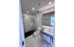 Mg Dental Clinic, The Eight Condominium Thewan Rd., Chang Phueak, Mueang Chiang Mai, Chiang Mai 50300, THA, Chang Phueak, Chiang Mai