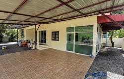 Charoenchang Pharmacy, Rat Uthit Road, Saen Saep, Min Buri, Bangkok, 10510 Thailand, Min Buri, 
