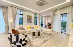 01 Kanchanaphisek 12, Saphan Sung, Bangkok, 10240 Thailand, Saphan Sung, 