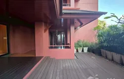 Supreme Residence, Nang Linchi 4, Thung Maha Mek, Sathon, Bangkok, 10120 Thailand, Sathon, 