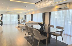 Namhomfaenrakfaenlong, South Sathon Road, Thung Maha Mek, Sathon, Bangkok, 10120 Thailand, Sathon, 