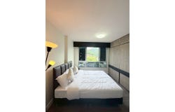 42 Soi Wat Maphrao Tia, Khlong Khwang, Phasi Charoen, Bangkok, 10160 Thailand, Phasi Charoen, 