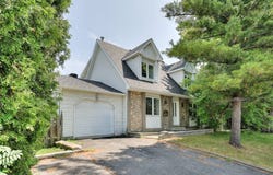 1600 Rue Tourigny, Brossard, QC J4W 2X3