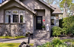 1020 Verrinder Ave, Victoria, BC V8S 3T7