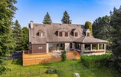 4520 Route Marie-Victorin, Varennes, QC J4B 0L4