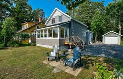 420 Ch. Lakeside, Lac-Brome, QC J0E 1R0