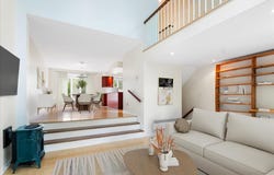 581 Rue Canning, Montréal (Le Sud-Ouest), QC H3J 2R1
