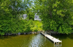 16 Ch. de la Baie-Cédar, Lac-Brome, QC J0E 1R0