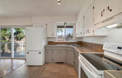 480 4th Ave, Campbell River, BC V9W 3W8
