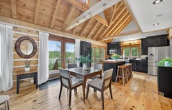 1042 Amanda Lane, Gravenhurst, ON P1P 1R3
