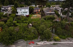 5299 Parker Ave, Saanich, BC V8Y 2N1