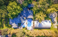 112 Lakeshore Road W, Oro-Medonte, ON L0L 2E0