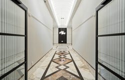 1 Av. Wood 105, Westmount, QC H3Z 3C5