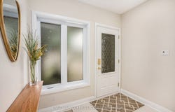 72 Hunters Glen Crescent, Hunt Club - South Keys and Area, ON K1T 3R1
