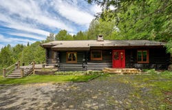 2718 Ch. Robertson, Sainte-Agathe-des-Monts, QC J8C 2Z8