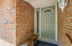 31 Mulberry Lane, Waterloo, ON N2L 5L4