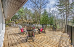 2481 Falkenburg Road, Muskoka Lakes, ON P0B 1J0