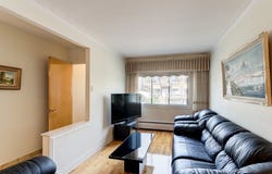 9342 9344 Rue Rancourt, Montréal (Villeray/Saint-Michel/Parc-Extension), QC H1Z 2P3