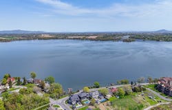 714 Rue Martel, Chambly, QC J3L 0W7