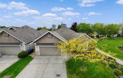 665 Cook Road 434, Kelowna, BC V1W 4T4