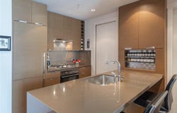 83 Saghalie Rd 905, Victoria, BC V9A 0E7