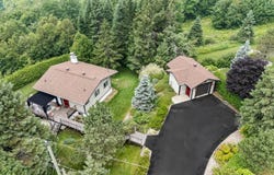 2101 Rue Matterhorn, Val-David, QC J0T 2N0