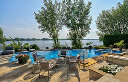 284 Rue des Roseaux, Laval (Sainte-Dorothée), QC H7X 4H3
