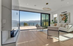 602 Lakeshore Drive 401, Penticton, BC V2A 1B9