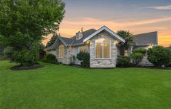 3300 Majestic Dr, Courtenay, BC V9N 9X5
