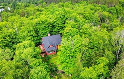 99 Ch. Boyer, Saint-Sauveur, QC J0R 1R7